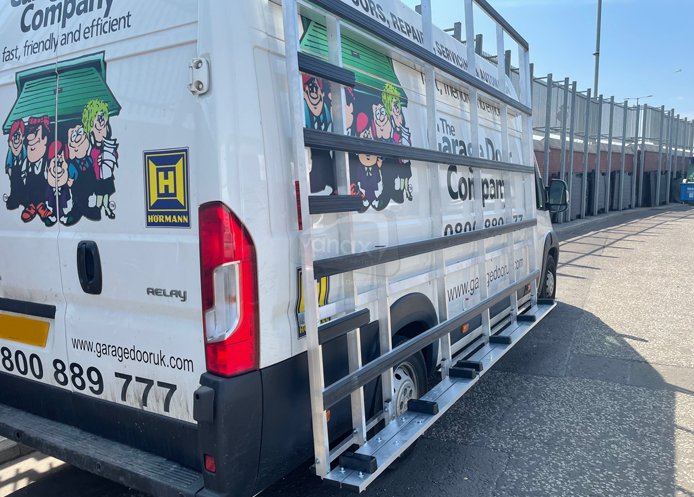 Ducato (06-on) L1 H1 - Aluminium Glass Rack (LxH) 2400 x 2000 - Click Image to Close