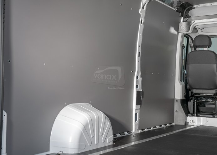 M Model L2 (2016-on) - Polyprop Walls & Doors - Click Image to Close