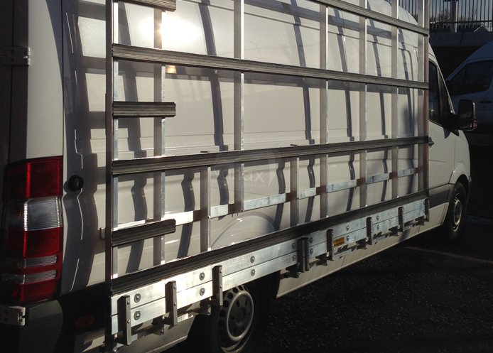 Sprinter (06-18) L2 - Aluminium Glass Rack (LxH) 3000 x 2500 - Click Image to Close
